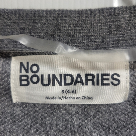 No Boundries Womens Soft Gray Patterned Cropped Sweater Size S - Picture 2 of 4